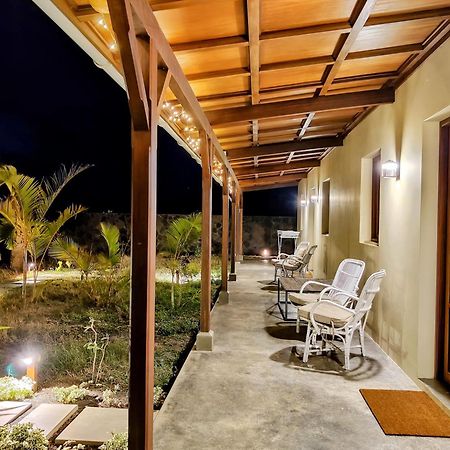קאפ מאלורו Lakaz Kannell - Vanilla Lodge, Secluded Outside Bath & Shower Infinity Pool מראה חיצוני תמונה