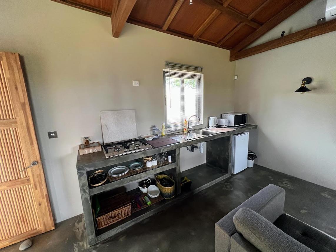 קאפ מאלורו Lakaz Kannell - Vanilla Lodge, Secluded Outside Bath & Shower Infinity Pool מראה חיצוני תמונה