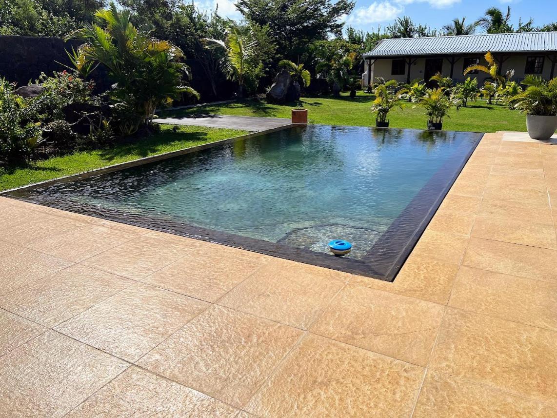 קאפ מאלורו Lakaz Kannell - Vanilla Lodge, Secluded Outside Bath & Shower Infinity Pool מראה חיצוני תמונה
