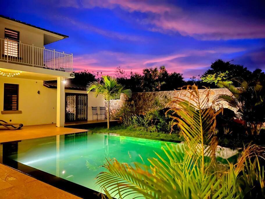 קאפ מאלורו Lakaz Kannell - Vanilla Lodge, Secluded Outside Bath & Shower Infinity Pool מראה חיצוני תמונה