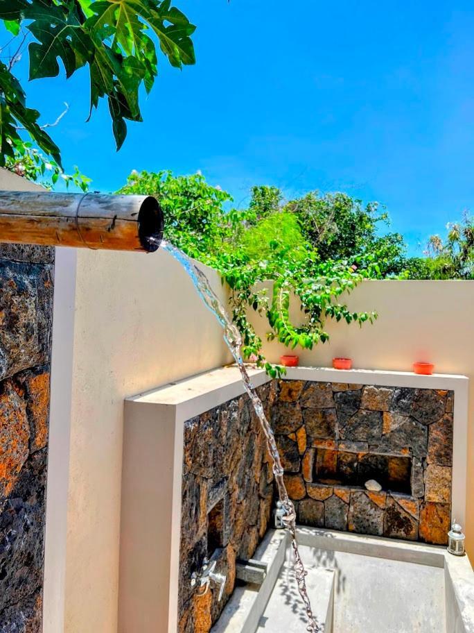 קאפ מאלורו Lakaz Kannell - Vanilla Lodge, Secluded Outside Bath & Shower Infinity Pool מראה חיצוני תמונה