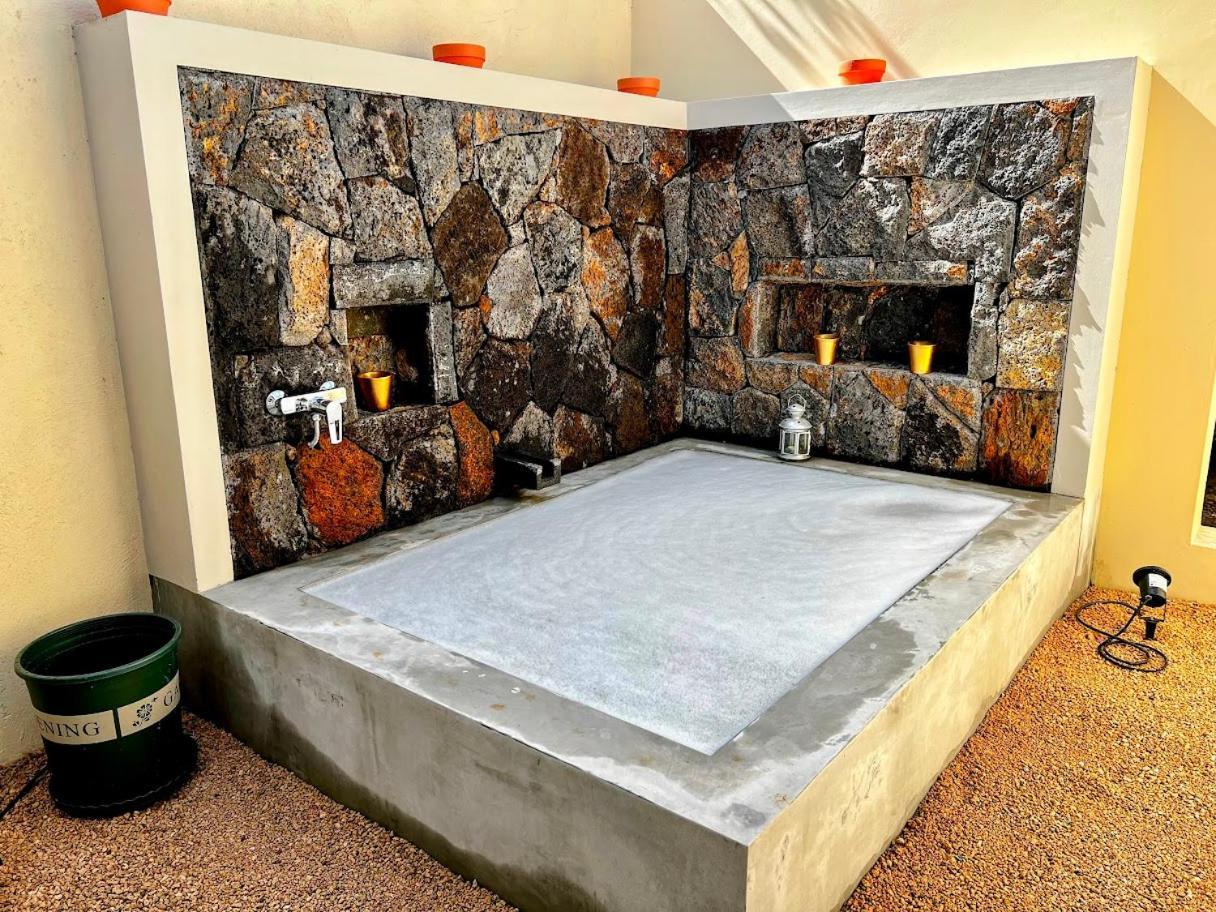 קאפ מאלורו Lakaz Kannell - Vanilla Lodge, Secluded Outside Bath & Shower Infinity Pool מראה חיצוני תמונה