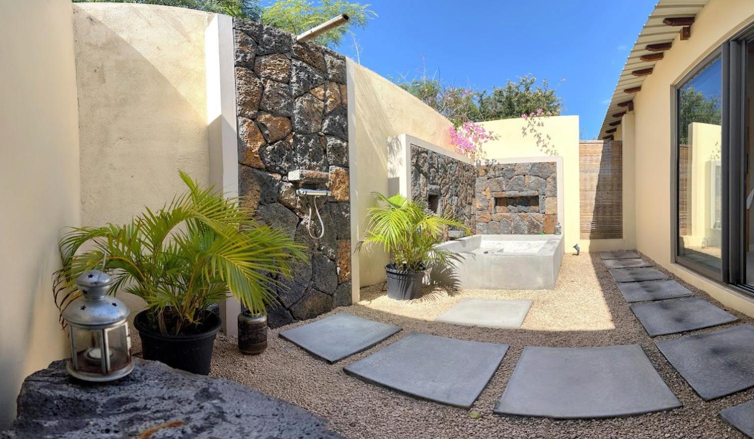 קאפ מאלורו Lakaz Kannell - Vanilla Lodge, Secluded Outside Bath & Shower Infinity Pool מראה חיצוני תמונה