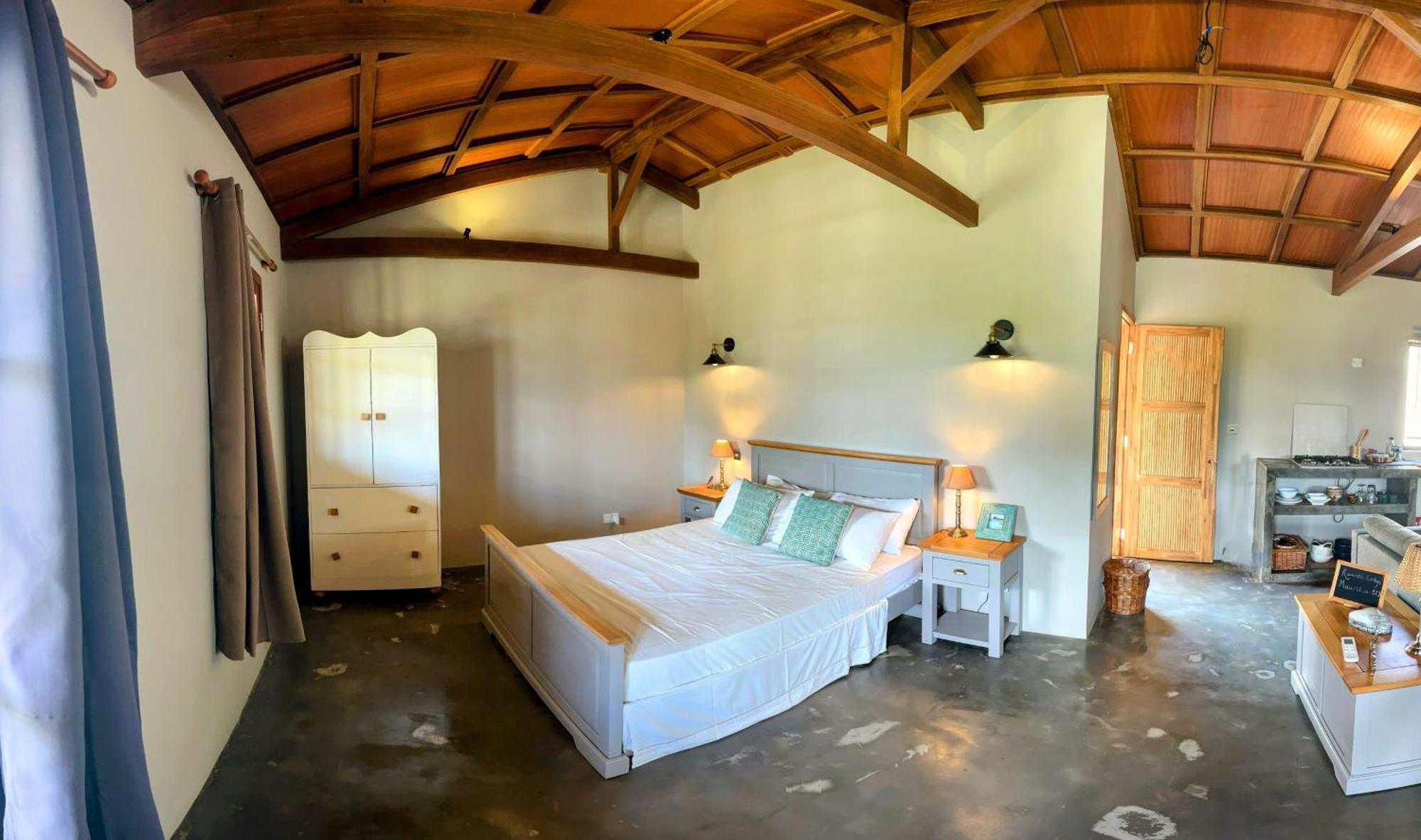 קאפ מאלורו Lakaz Kannell - Vanilla Lodge, Secluded Outside Bath & Shower Infinity Pool מראה חיצוני תמונה